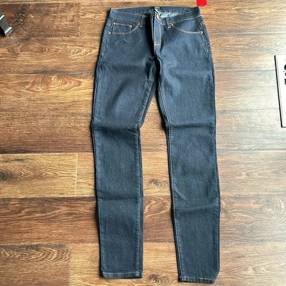 NEW Forever 21 Skinny Jeans | Forever 21 Blue Skinny Jeans | Forever 21 Jeans - Picture 8 of 9